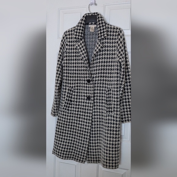 Max Studio Women's Houndstooth Jacquard Sweater Coat - Picture 2 of 8